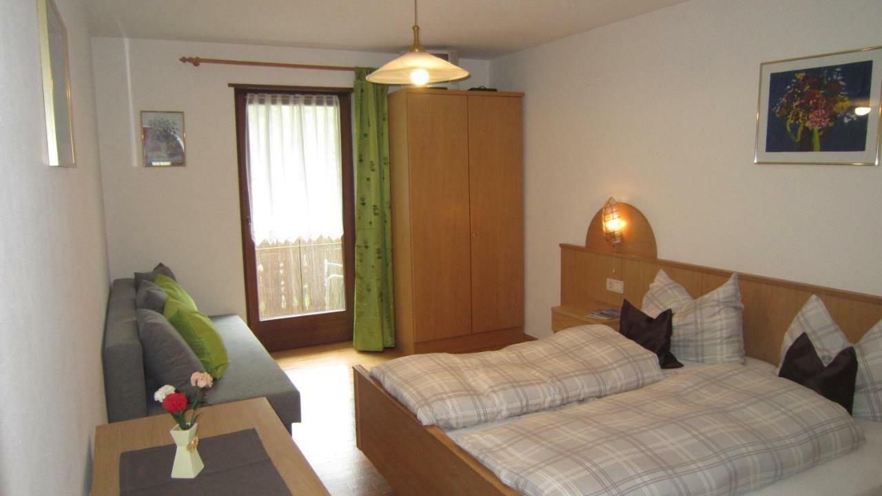 Ferienhaus-Gruenfelder Luson Exterior foto